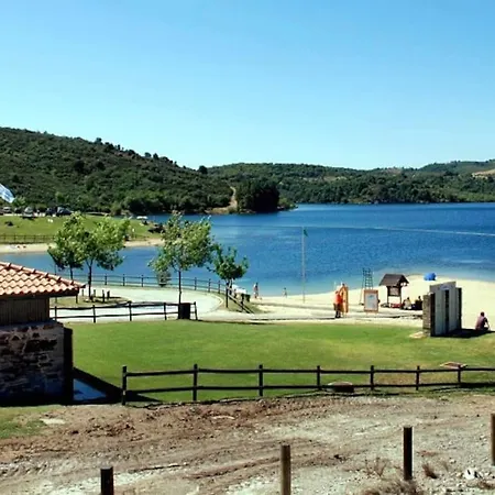 Casa Eva E Eduardo Dom wakacyjny Macedo de Cavaleiros