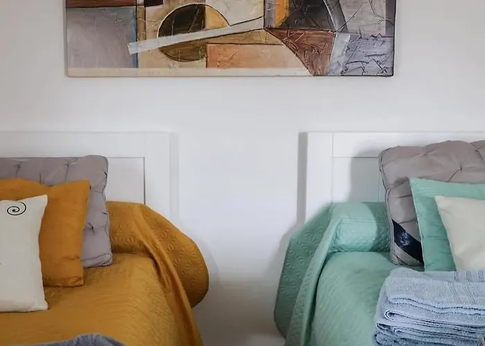 Casa Eva E Eduardo * Macedo de Cavaleiros